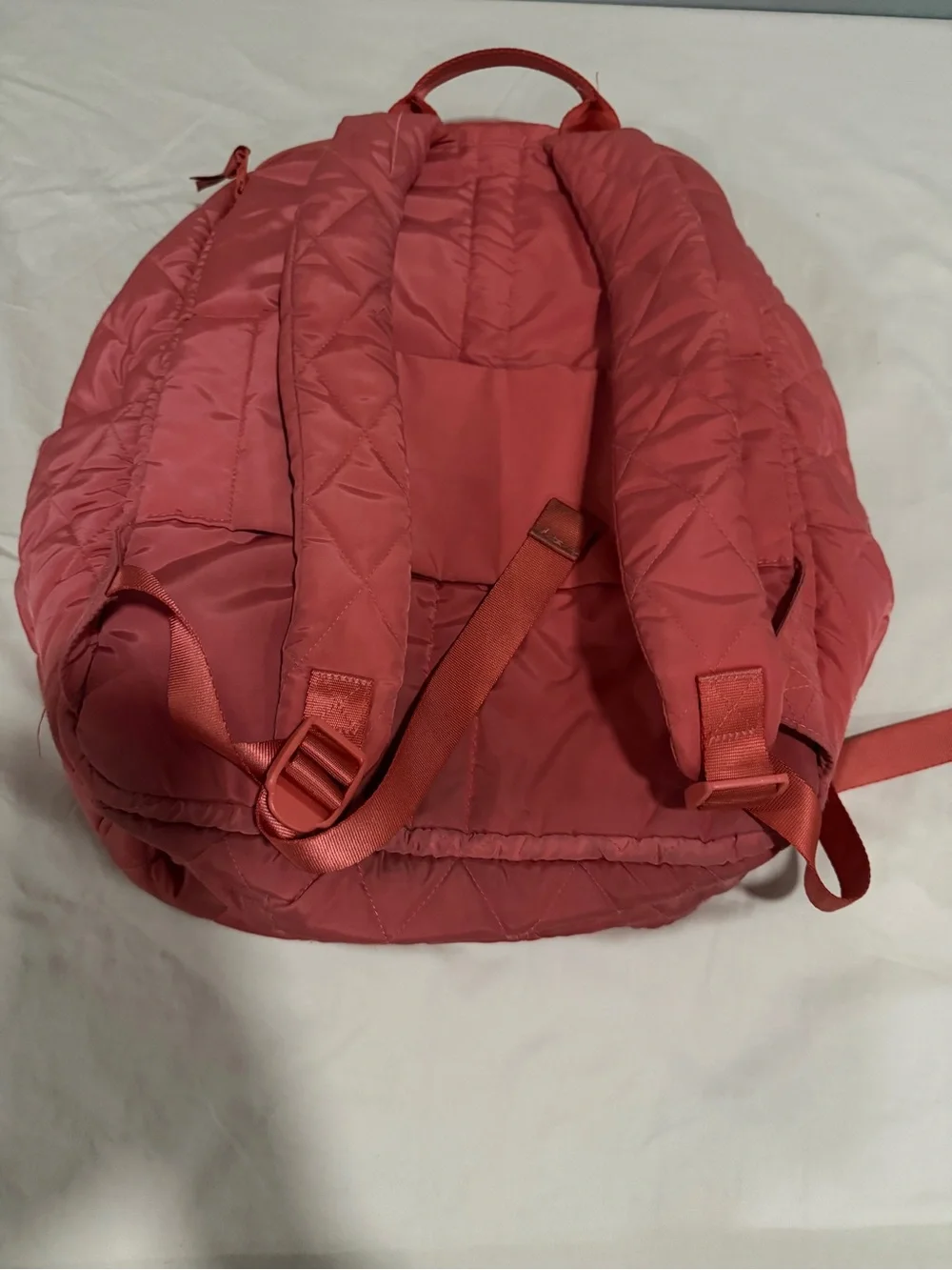 Vera Bradley Quilted Coral Pink Backpack - Picture 10 of 13